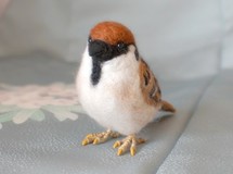 羊毛フェルト　すずめ