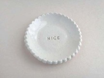 〈オーダー可〉 再販・陶器の白い豆皿［NICE］