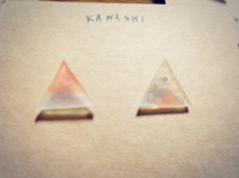 さんかく△△樹脂ピアス