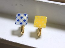 さわやか青×黄 しかくイヤリング